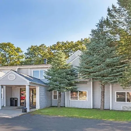 Hotel Super 8 By Wyndham Schenectady - Albany Area